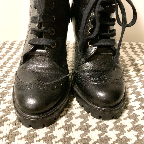 Like new D&G lug sole brogue lace up boot 6.5 - Picture 4 of 7